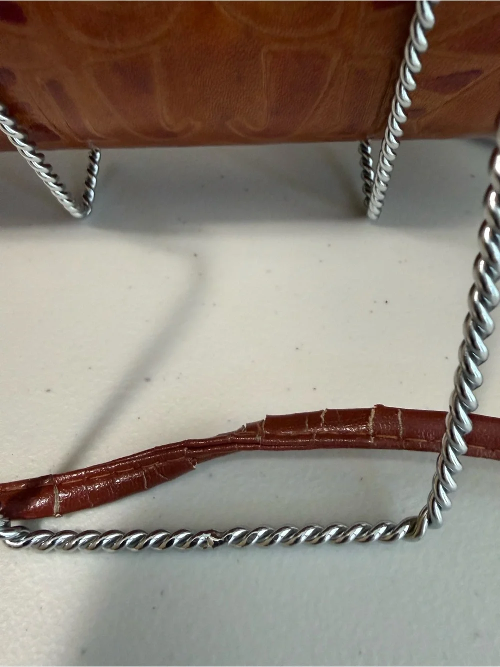Non branded Leather Crossbody Bag in Brown and Red